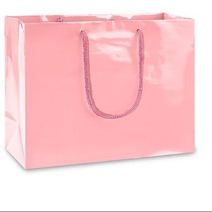 Meet your Posher, Katherine